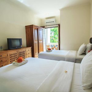 Ivanka Airport Inn